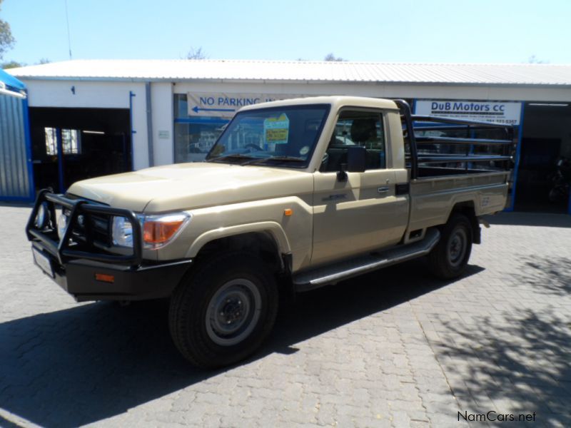 Toyota Landcruiser P/UP 4.2D S/Cab in Namibia