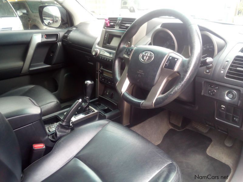 Toyota PRADO 4.0 V6 A/T 4X4 TX in Namibia
