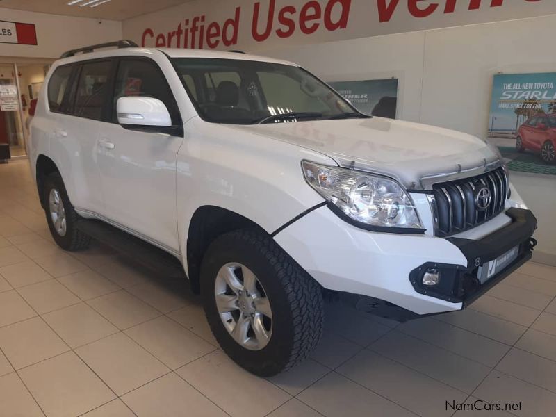 Toyota PRADO TX 4.0 AT AWD 4X4 in Namibia