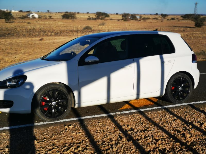 Volkswagen Golf 1. 4 Tsi in Namibia