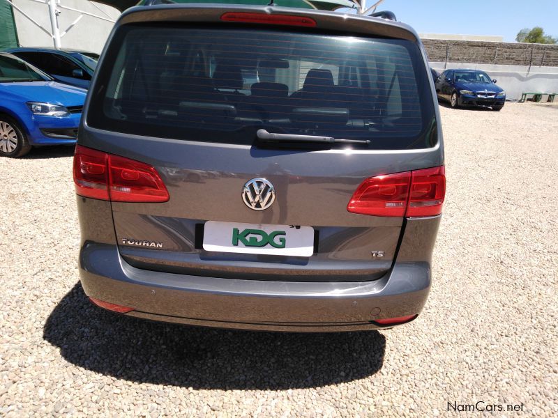 Volkswagen Touran TSi in Namibia