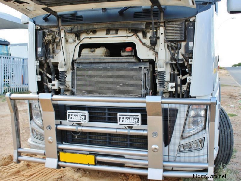 Volvo FH 440 in Namibia