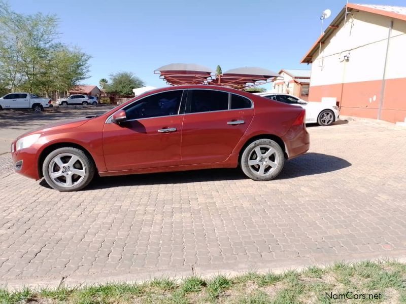 Volvo S60 T6 in Namibia