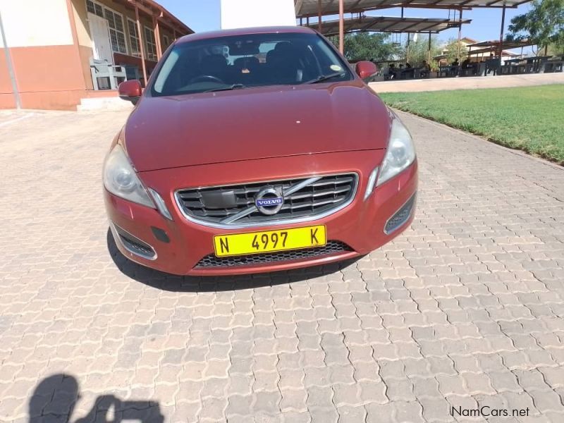 Volvo S60 T6 in Namibia