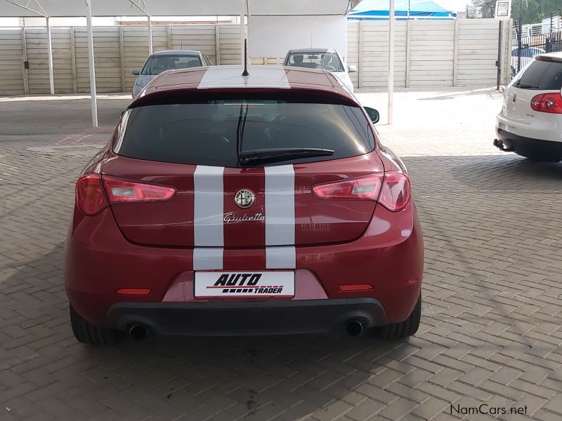 Alfa Romeo Giulietta Quad Verde in Namibia