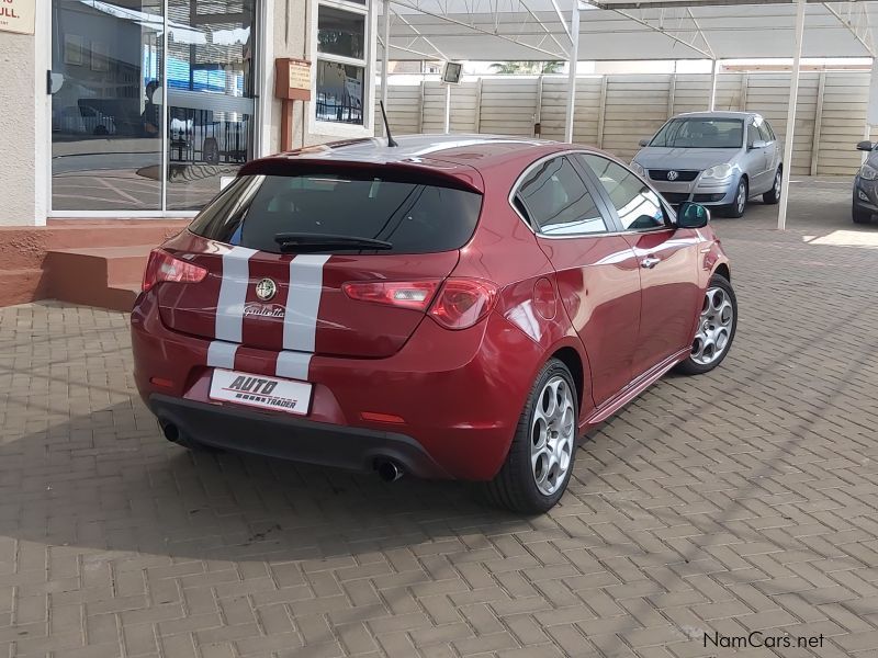 Alfa Romeo Giulietta Quad Verde in Namibia