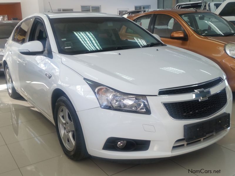 Chevrolet Cruze H/Back 1.6i A/T in Namibia