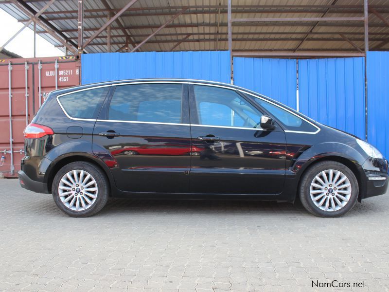 Ford B-MAX 2.0 ECOBOSST TITANIUM in Namibia