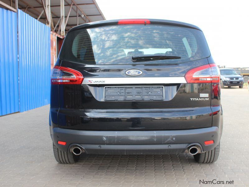 Ford B-MAX 2.0 ECOBOSST TITANIUM in Namibia