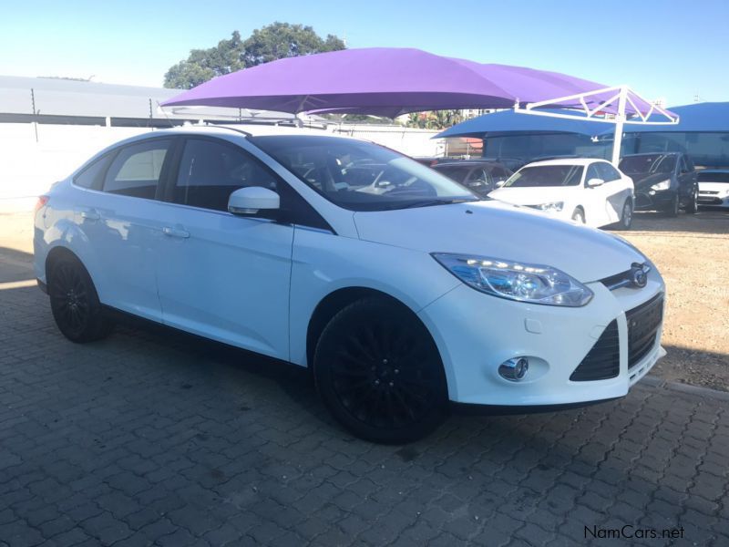 Ford FOCUS TITANIUM 1.6L in Namibia