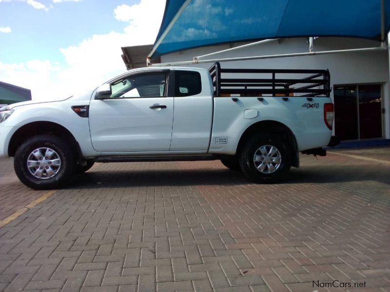 Ford Ranger 3.2 XLT X-Cab 4x4 in Namibia