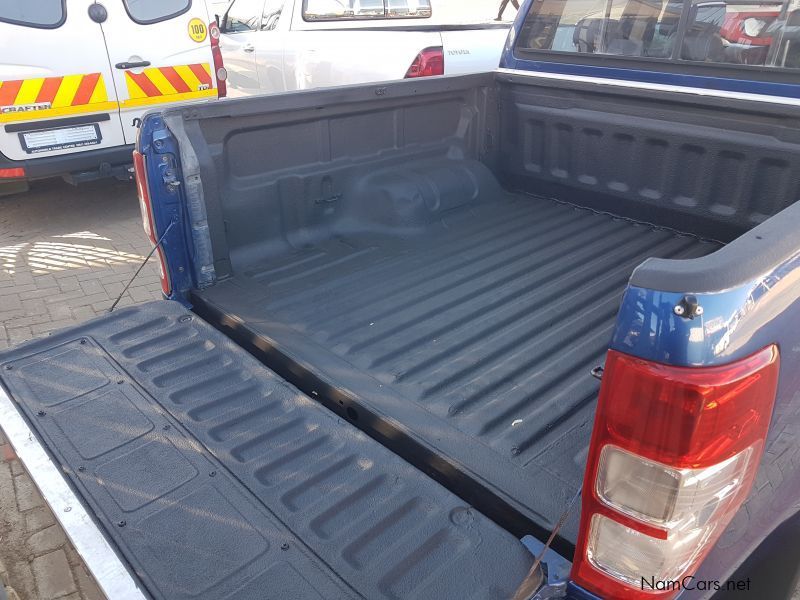 Ford Ranger 3.2tdci XLT Double Cab 4x2 A/T Diff Lock in Namibia