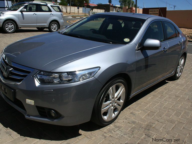 Honda Accord 2.4 exclusive a/t in Namibia
