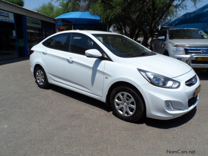 Hyundai Accent 1.6 GLS Fluid in Namibia