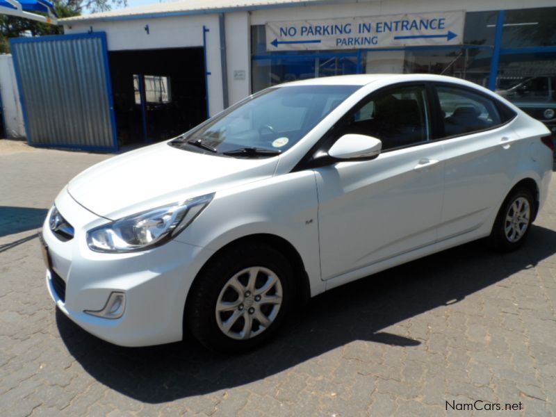 Hyundai Accent 1.6 GLS Fluid in Namibia