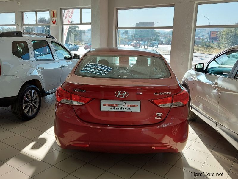 Hyundai Elantra 1.8 Gls/executive in Namibia