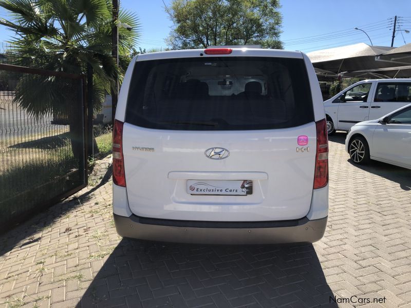 Hyundai H1 2.5 Automatic in Namibia