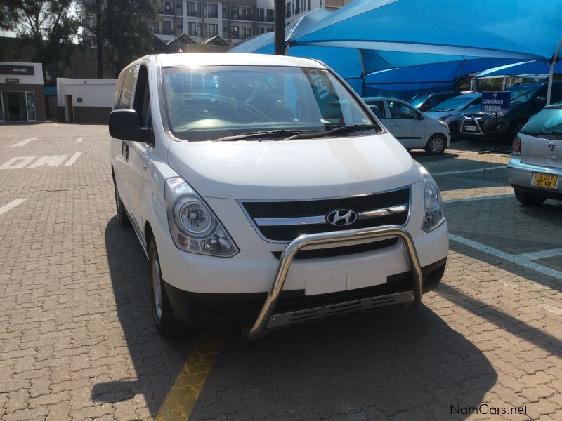 Hyundai H1 2.5 Diesel 6-seater Multicab Auto in Namibia