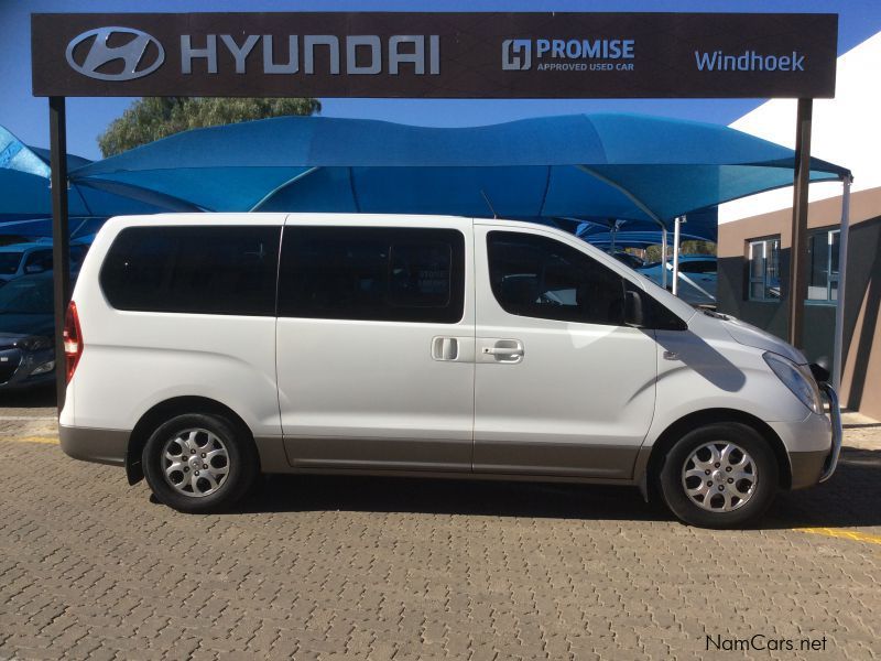 Hyundai H1 2.5 Diesel 9-seater bus in Namibia