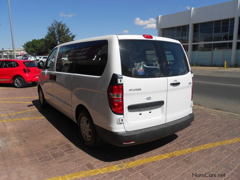 Hyundai Hi  2.5 TDi  6 seater Multi Cab in Namibia