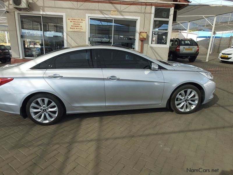 Hyundai Sonata 2.4 Executive in Namibia