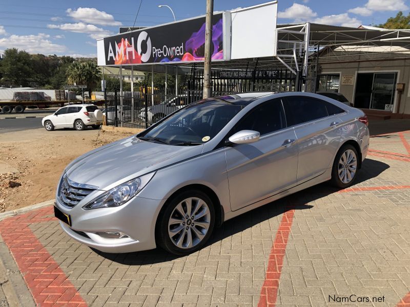 Hyundai Sonata 2.4 Executive A/T in Namibia