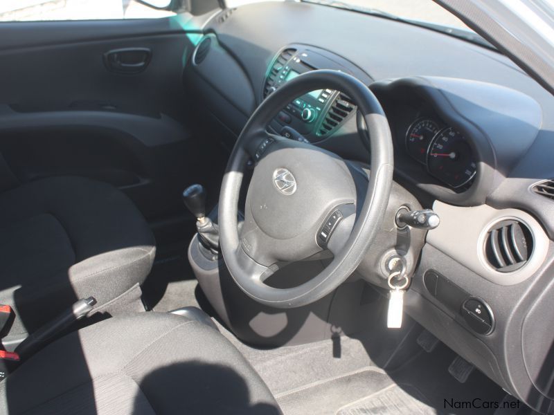 Hyundai i10 1.1 GLS Motion in Namibia