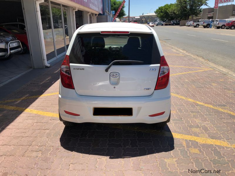 Hyundai i10 1.2 Manual in Namibia