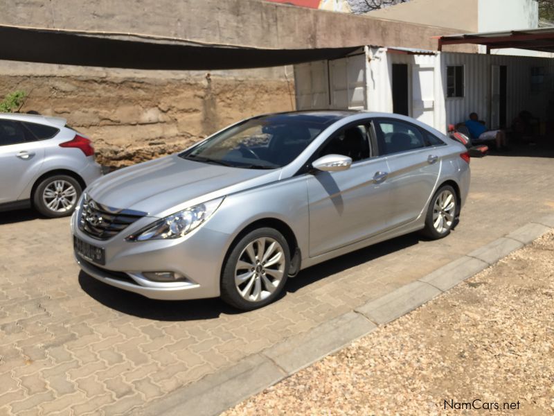 Hyundai i45 in Namibia