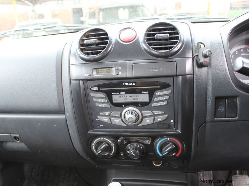 Isuzu KB250 S/C 4X2 DIFF-LOCK LE in Namibia