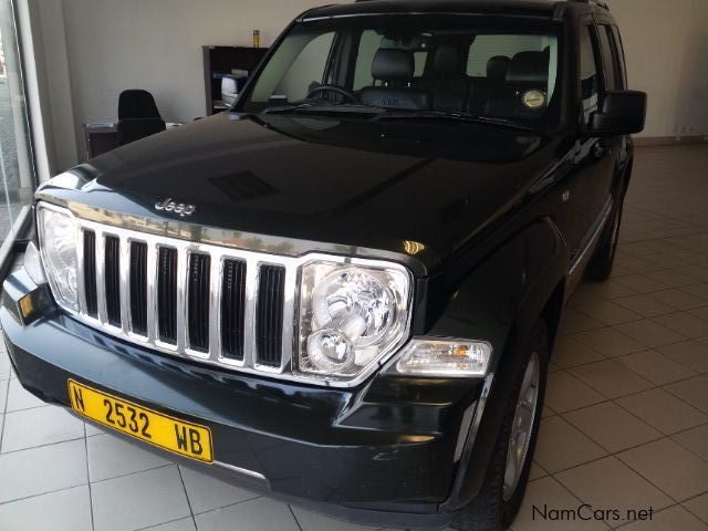 Jeep CHEROKEE 3.7 V6 LIMITED in Namibia