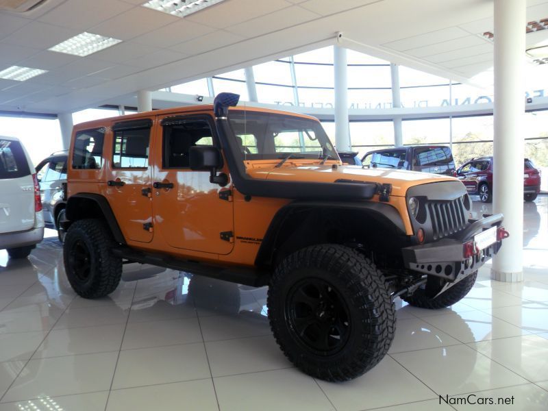 Jeep Wrangler 3.6 UNLTD SAHARA in Namibia