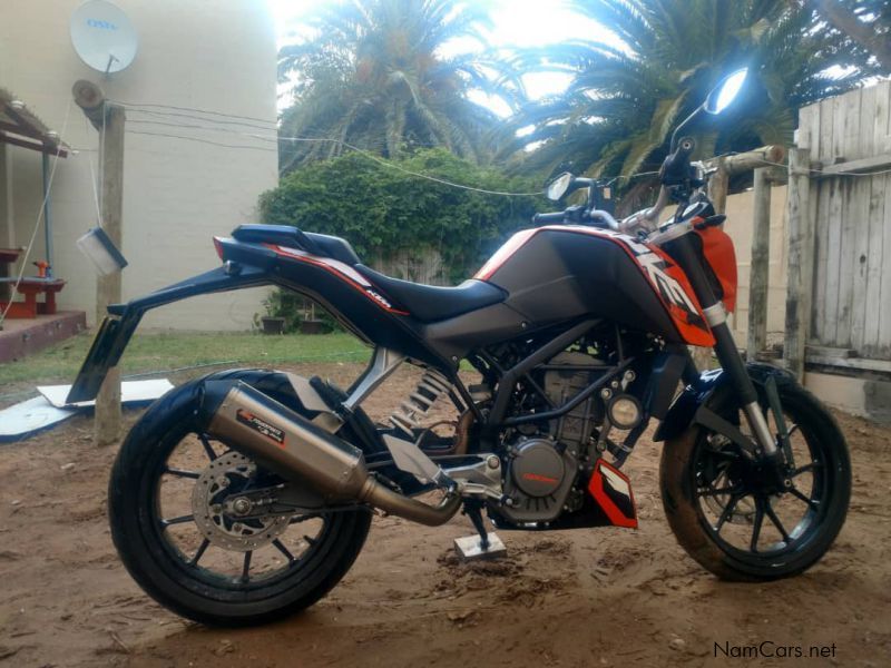 KTM Duke 125 in Namibia