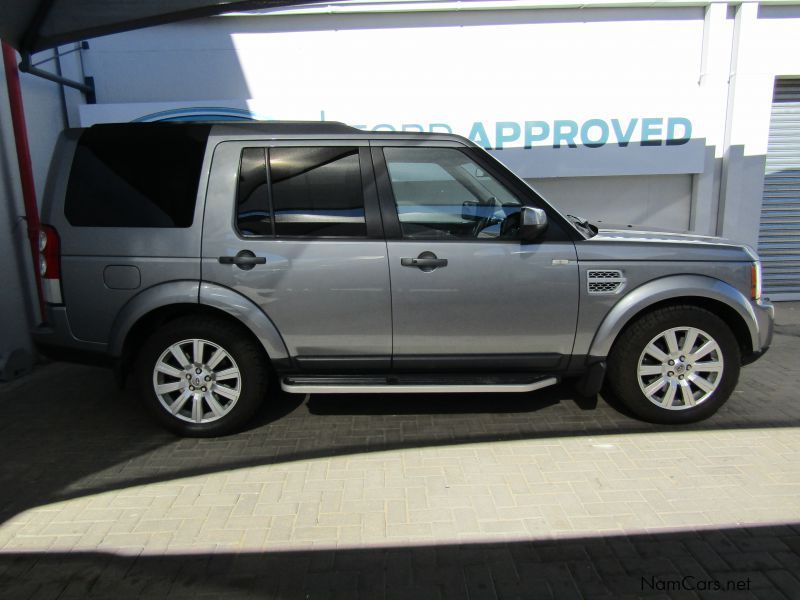 Land Rover DISCOVERY 4 3.0SDV6  HSE in Namibia