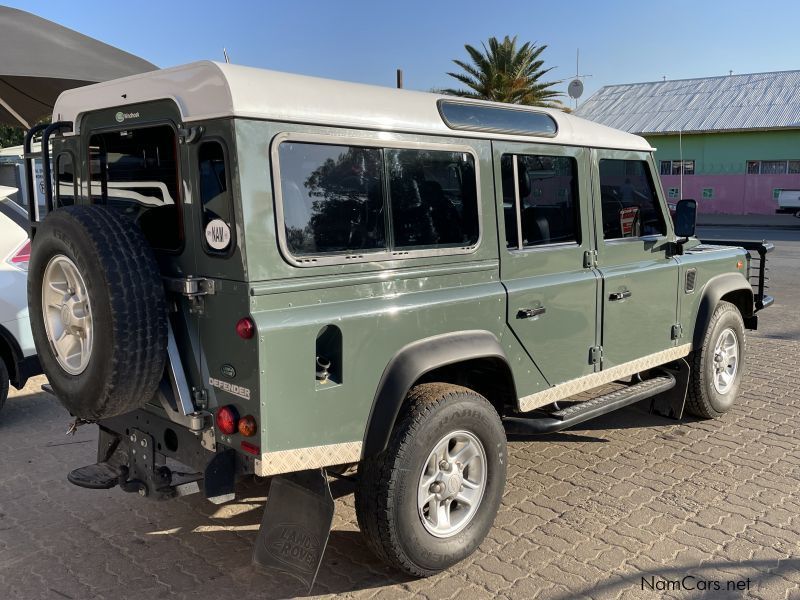 land rover defender puma 110