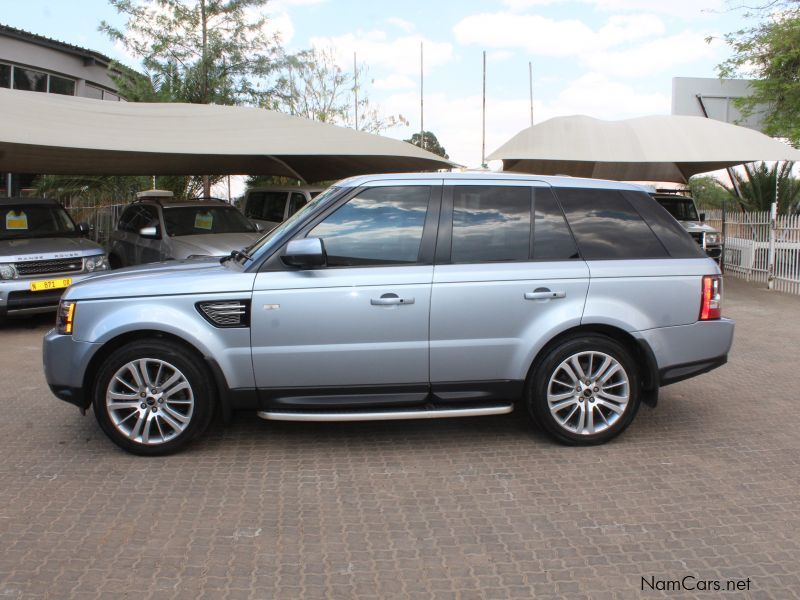 Land Rover RANGE ROVER TDV6 LUX in Namibia