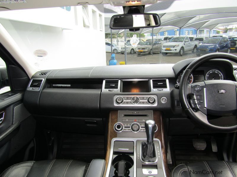 Land Rover Range Rover 5.0 V8 S/C in Namibia
