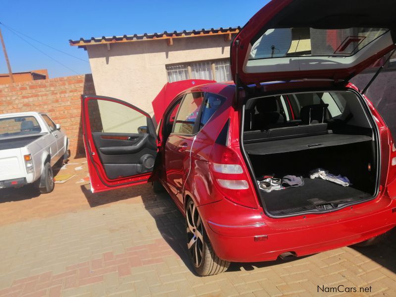 Mercedes-Benz A170 in Namibia