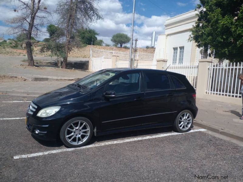 Mercedes-Benz B170 in Namibia