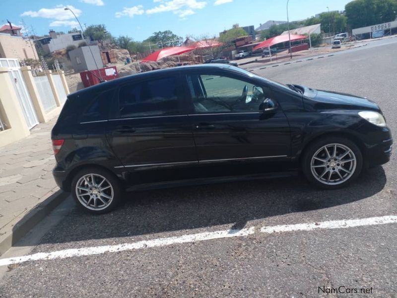 Mercedes-Benz B170 in Namibia