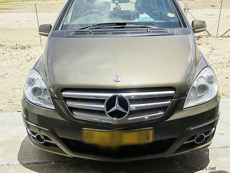 Mercedes-Benz B200 Turbo in Namibia