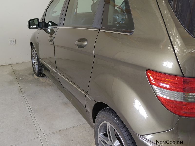 Mercedes-Benz B200 Turbo in Namibia