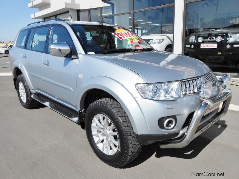 Mitsubishi Pajero Sport 3.2 4x4 SUV in Namibia