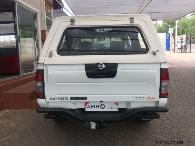 Nissan HARDBODY NP300 2.5 TDI 4X4 D/C in Namibia