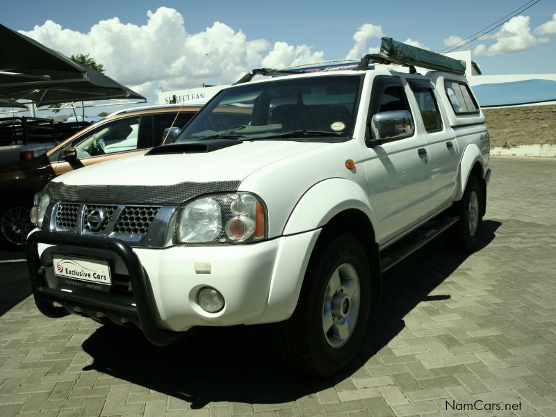 Nissan Hardbody NP 300 2.5 tdi 4x4 manual in Namibia