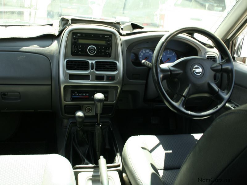 Nissan Hardbody NP 300 2.5 tdi 4x4 manual in Namibia
