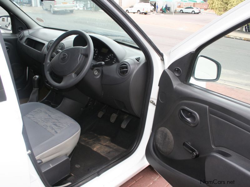 Nissan NP 200 1.6i S/Cab & Aircon in Namibia