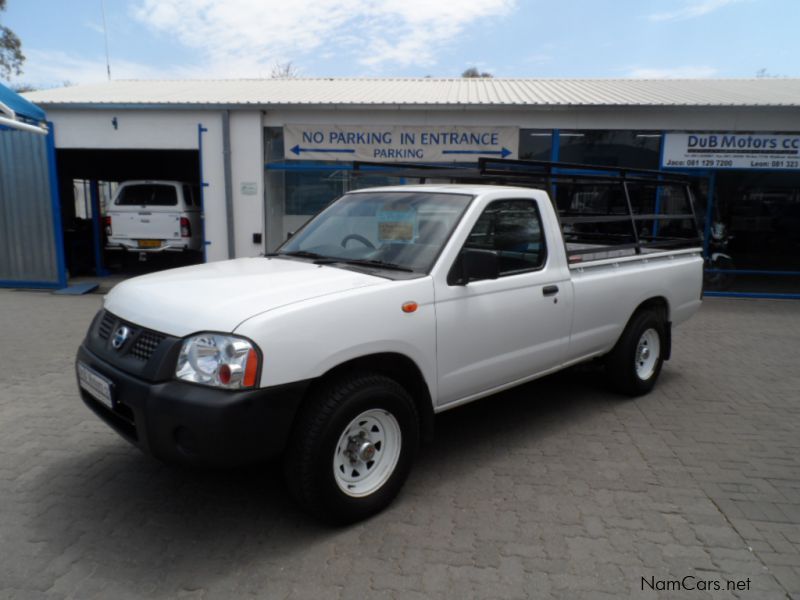 Nissan NP300 2.0i LWB A/C in Namibia