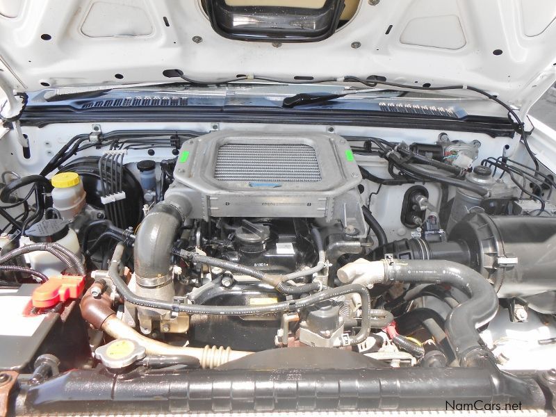 Nissan NP300 2.5 d 4x4 (diesel) in Namibia