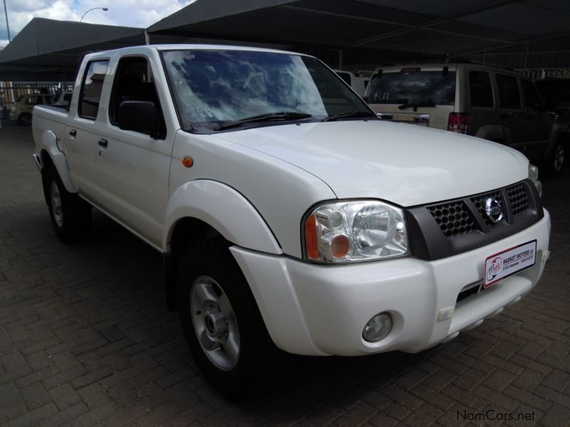 Nissan NP300 3.2DIESEL D/CAB in Namibia